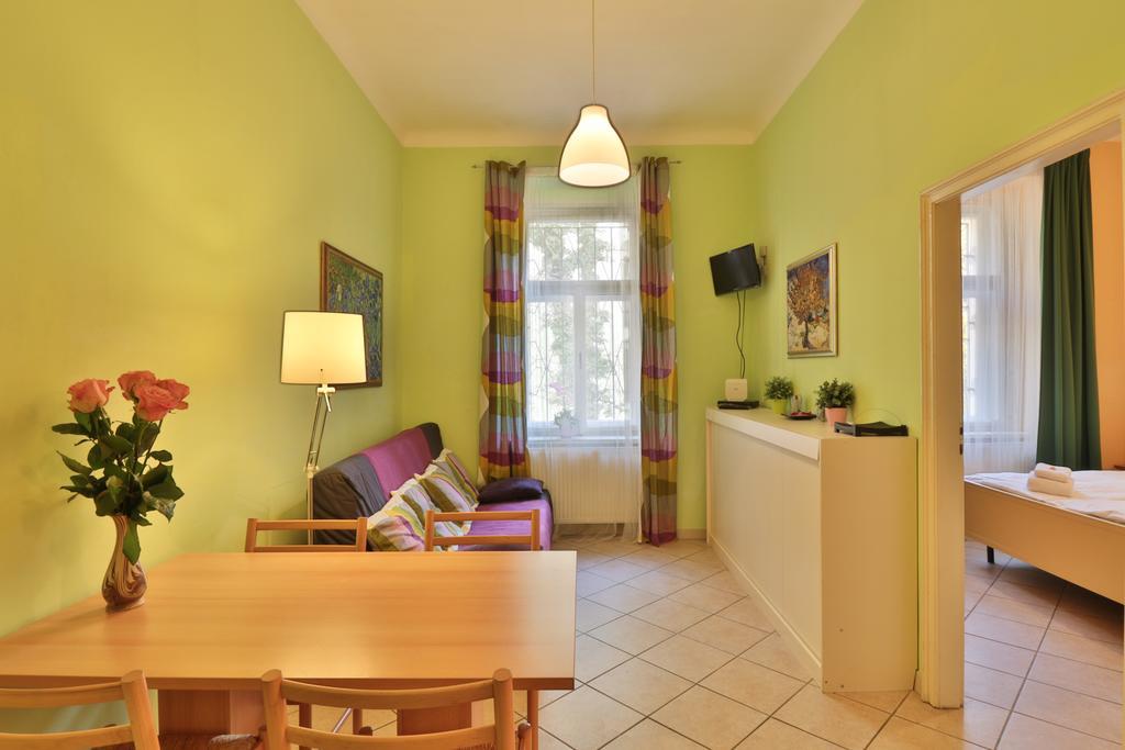 Apartment Na Kozacce 6 Prága Szoba fotó
