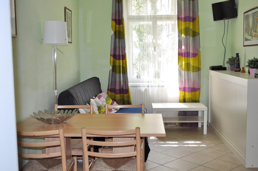 Apartment Na Kozacce 6 Prága Kültér fotó