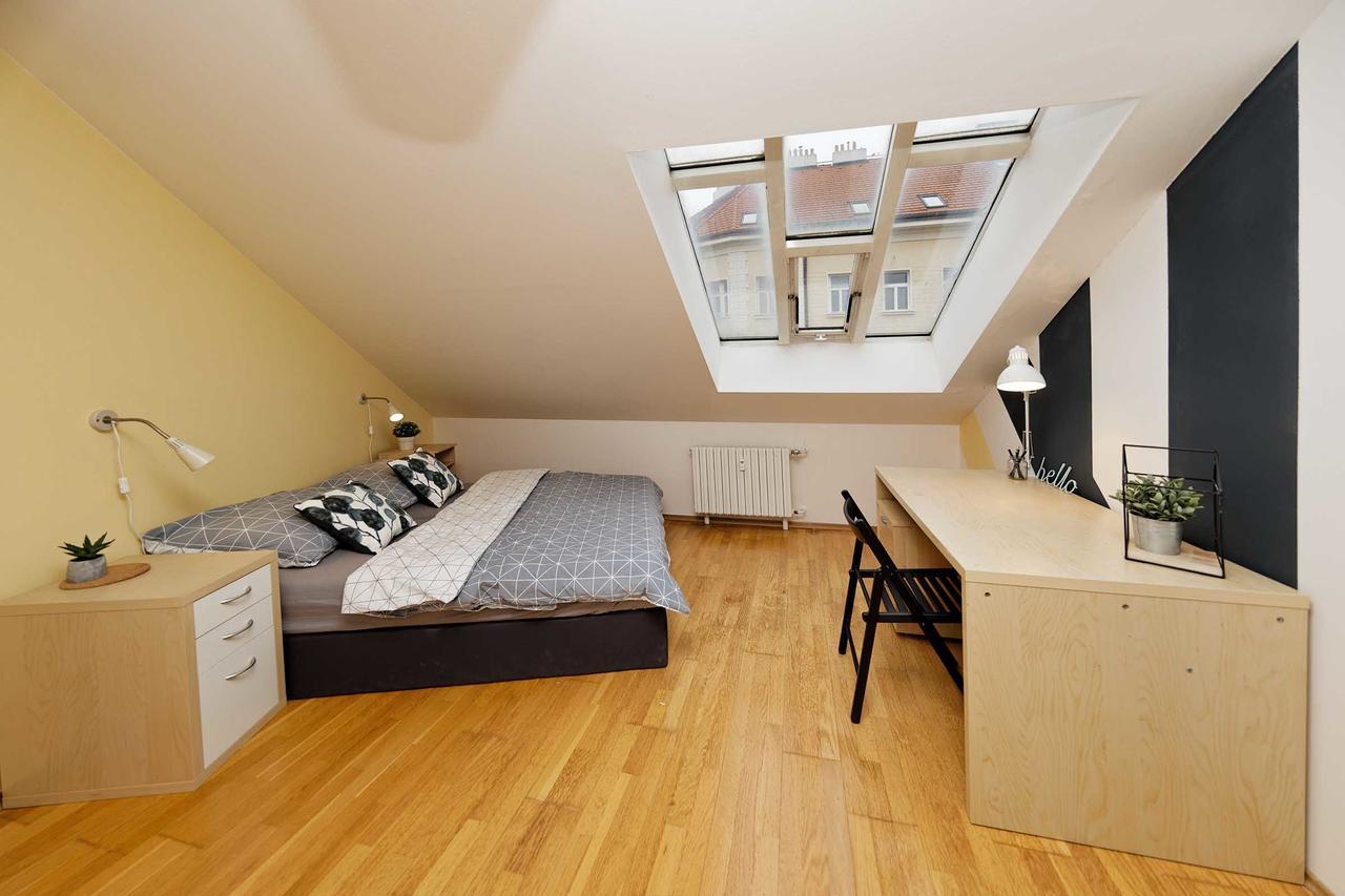 Apartment Na Kozacce 6 Prága Kültér fotó
