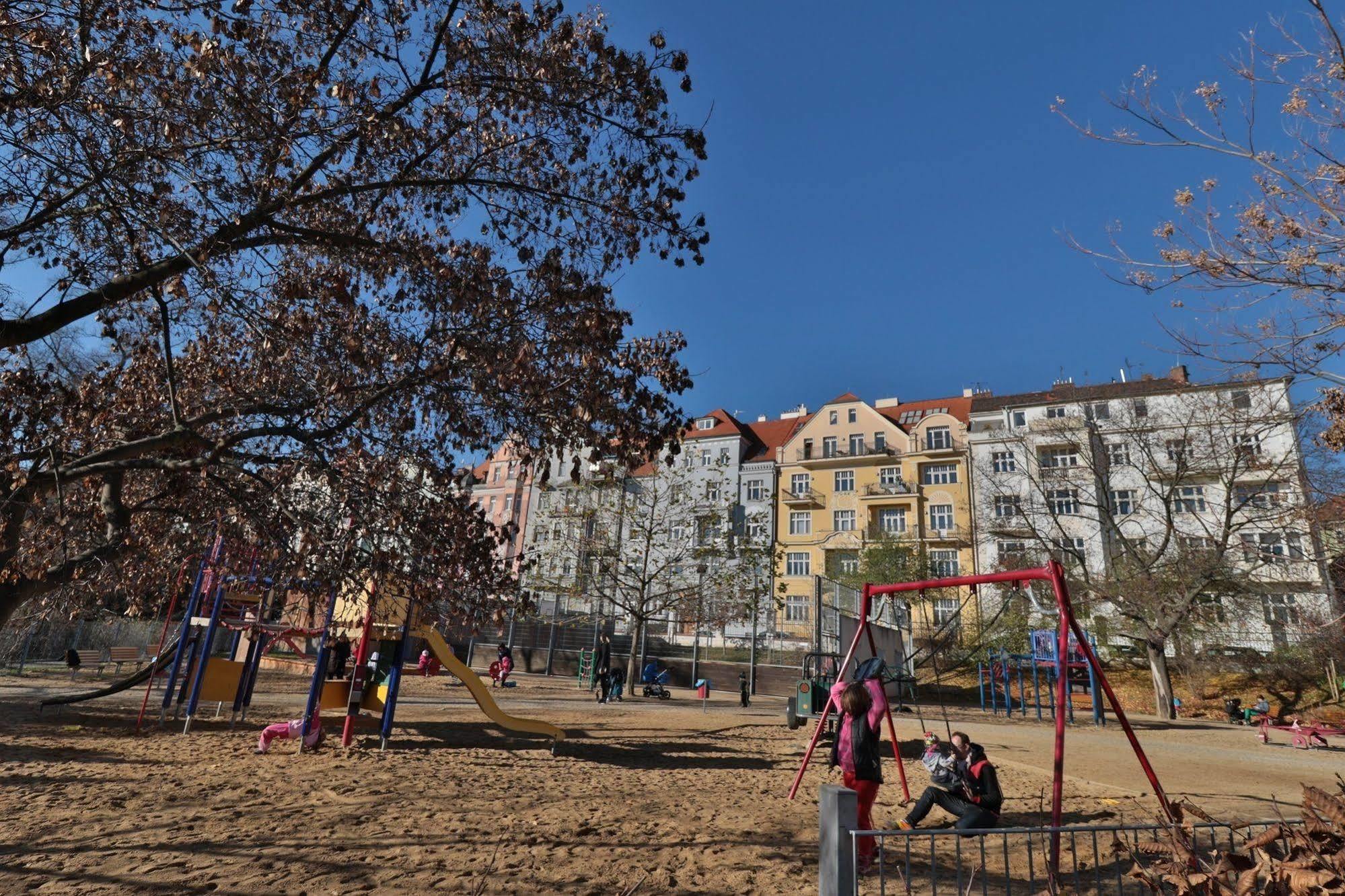 Apartment Na Kozacce 6 Prága Kültér fotó